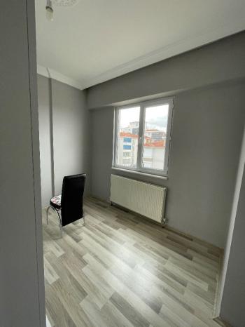 GÜVENAY - ÇORUM ŞENYURTTA EŞYALI 3+1 KİRALIK DAİRE