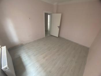 GÜVENAY - ÇORUM GÜLABİBEY MAH. MEHMET AKİF ERSOY ORTAOKULU CİVARI SATILIK 3+1 DAİRE