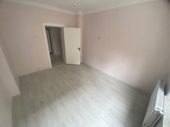 GÜVENAY - ÇORUM GÜLABİBEY MAH. MEHMET AKİF ERSOY ORTAOKULU CİVARI SATILIK 3+1 DAİRE