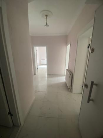 GÜVENAY - ÇORUM GÜLABİBEY MAH. MEHMET AKİF ERSOY ORTAOKULU CİVARI SATILIK 3+1 DAİRE