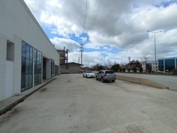 Güvenay - Çorum Ankara Yolu Üzeri Kiralık Dükkan Mağaza Depo