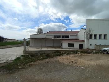 Güvenay - Çorum Ankara Yolu Üzeri Kiralık Dükkan Mağaza Depo