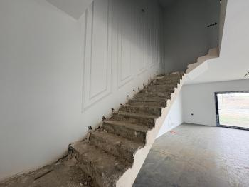 GÜVENAY - ÇORUM SLİM KENT SİTE İÇERİSİNDE 4+1 SATILIK FIRSAT VİLLA