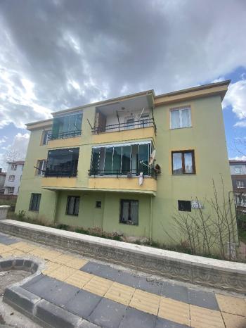 GÜVENAY - ÇORUM GÜLABİBEY MAH. KAFKAS EVLERİ MEVKİİ SATILIK 2+1  DAİRE