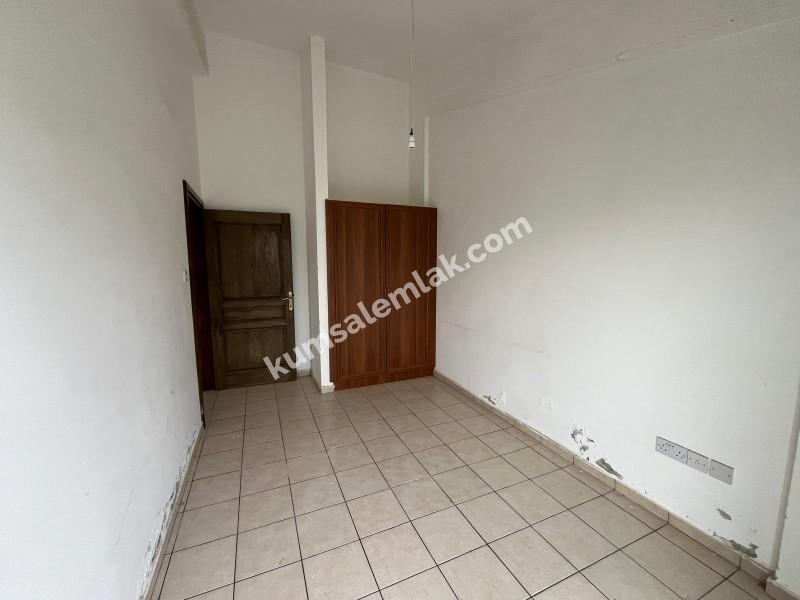 GİRNE BOĞAZDA TÜRK MALI SATILIK İKİZ DUBLEKS SATILIK EV 