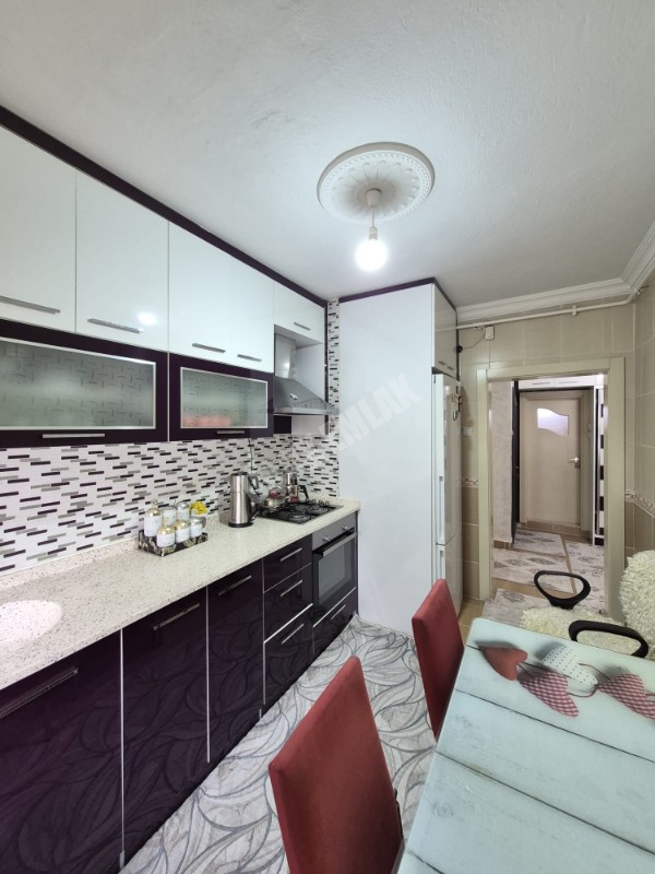 AFYON ÜÇOK EMLAKTAN KANLICA MAH 2+1 90M² TEMİZ BAKIMLI SATILIK DAİRE 