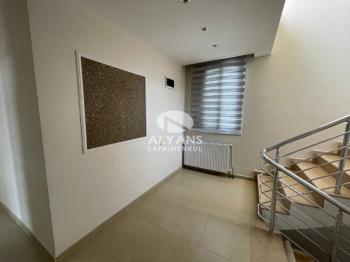 ALYANSTAN LÜKS VE KONFORLU YAŞAMAKTAN KEYİF ALACAĞINIZ 6+1 VİLLA