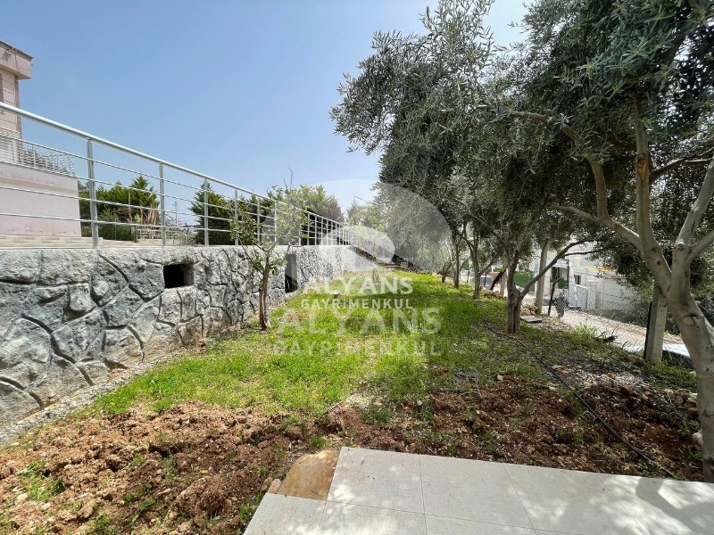 ALYANSTAN LÜKS VE KONFORLU YAŞAMAKTAN KEYİF ALACAĞINIZ 6+1 VİLLA