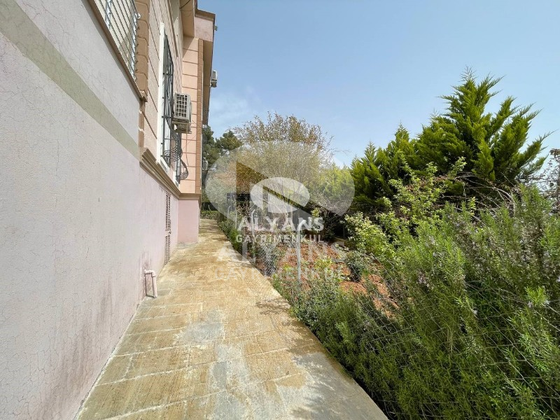 ALYANSTAN LÜKS VE KONFORLU YAŞAMAKTAN KEYİF ALACAĞINIZ 6+1 VİLLA