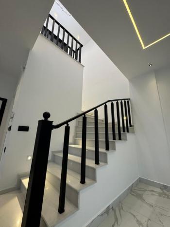  DİDİM ALTINKUM MAHALLESİNDE DENİZE 300 METRE MESAFEDE 3+1 LÜKS SIFIR EŞYALI SATILIK İKİZ VİLLA