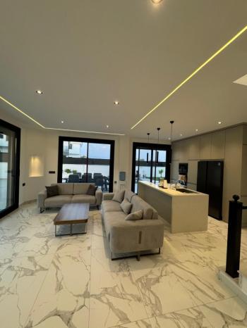  DİDİM ALTINKUM MAHALLESİNDE DENİZE 300 METRE MESAFEDE 3+1 LÜKS SIFIR EŞYALI SATILIK İKİZ VİLLA