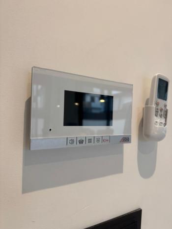  DİDİM ALTINKUM MAHALLESİNDE DENİZE 300 METRE MESAFEDE 3+1 LÜKS SIFIR EŞYALI SATILIK İKİZ VİLLA