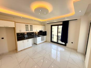 Didim'de Havuzlu Site İçerisinde Satılık 3+1 Dubleks Daire