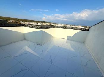 Didim'de Havuzlu Site İçerisinde Satılık 3+1 Dubleks Daire