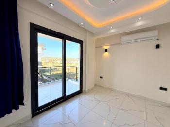 Didim'de Havuzlu Site İçerisinde Satılık 3+1 Dubleks Daire