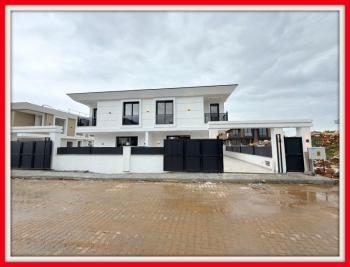 Didim Efeler Mahallesinde Satılık 3+1 Havuzlu Villa