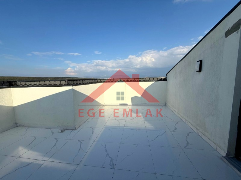Didim'de Havuzlu Site İçerisinde Satılık 3+1 Dubleks Daire
