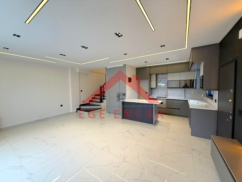 Didim Efeler Mahallesinde Satılık 3+1 Havuzlu Villa