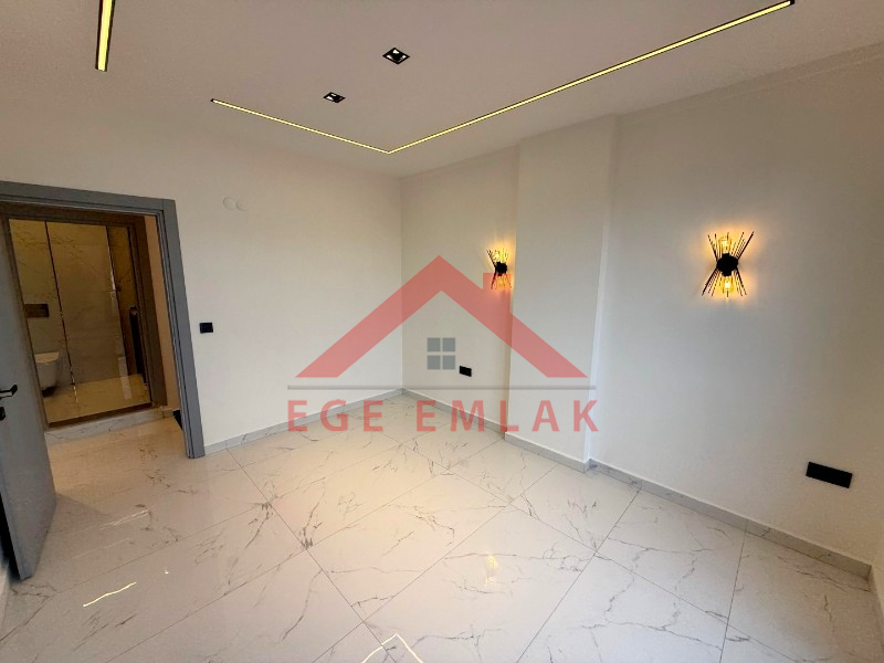 Didim Efeler Mahallesinde Satılık 3+1 Havuzlu Villa