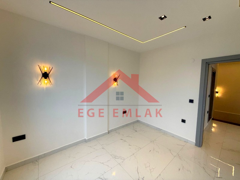 Didim Efeler Mahallesinde Satılık 3+1 Havuzlu Villa