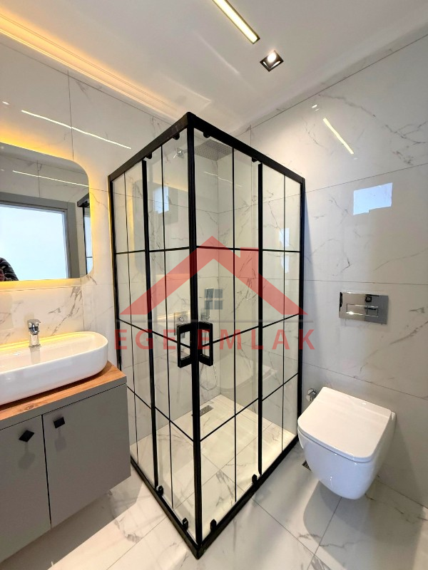 Didim Efeler Mahallesinde Satılık 3+1 Havuzlu Villa