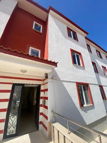 GÜVENAY - ÇORUM BAHÇELİEVLER MAH. YUNUS EMRE OKULU CİVARI 3+1 KİRALIK DAİRE 