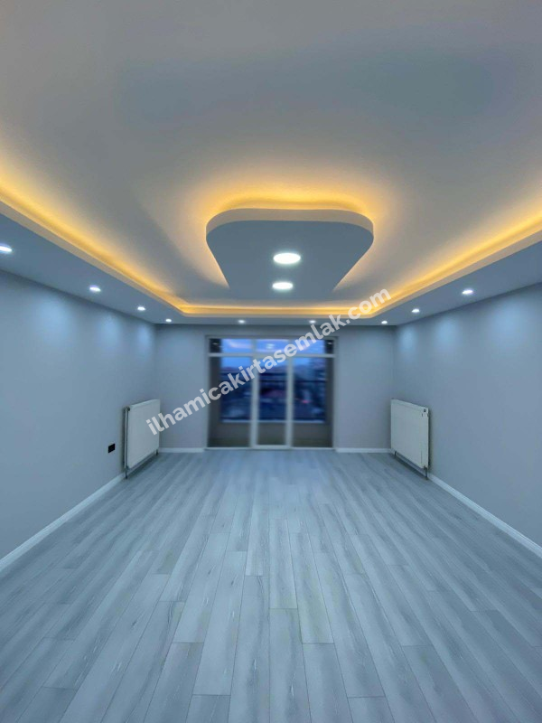 CEVDET PAŞA MAHALLESİNDE SİTE İÇİ GENİŞ SATILIK 3+1 LÜKS DAİRE