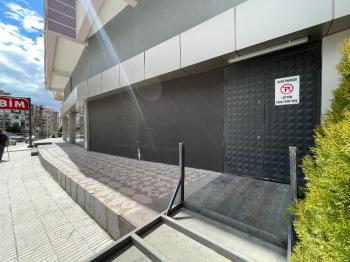 Güvenay - Çorum Bahçelievler Kurumsal Kiracılı 1,134 m² Dükkan