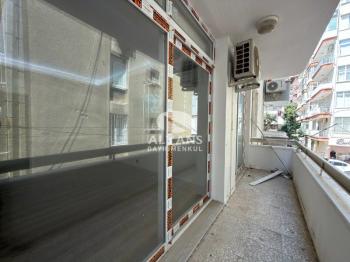 ALYANS'TAN POZCU'NUN MERKEZİNDE BAĞIMSIZ MUTFAK GENİŞ 3+1