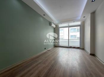 ALYANS'TAN POZCU'NUN MERKEZİNDE BAĞIMSIZ MUTFAK GENİŞ 3+1