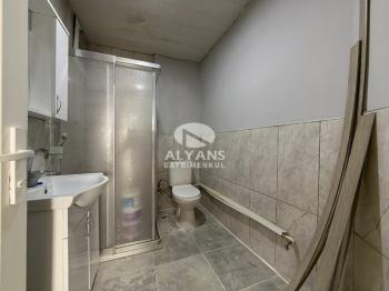 ALYANS'TAN POZCU'NUN MERKEZİNDE BAĞIMSIZ MUTFAK GENİŞ 3+1