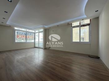 ALYANS'TAN POZCU'NUN MERKEZİNDE BAĞIMSIZ MUTFAK GENİŞ 3+1