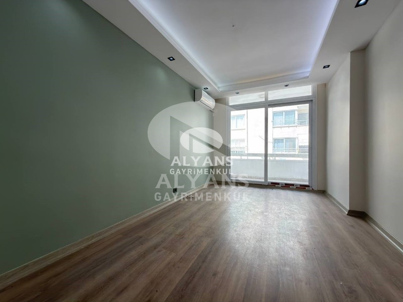 ALYANS'TAN POZCU'NUN MERKEZİNDE BAĞIMSIZ MUTFAK GENİŞ 3+1