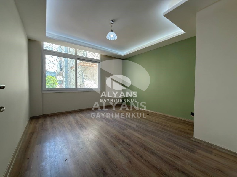 ALYANS'TAN POZCU'NUN MERKEZİNDE BAĞIMSIZ MUTFAK GENİŞ 3+1