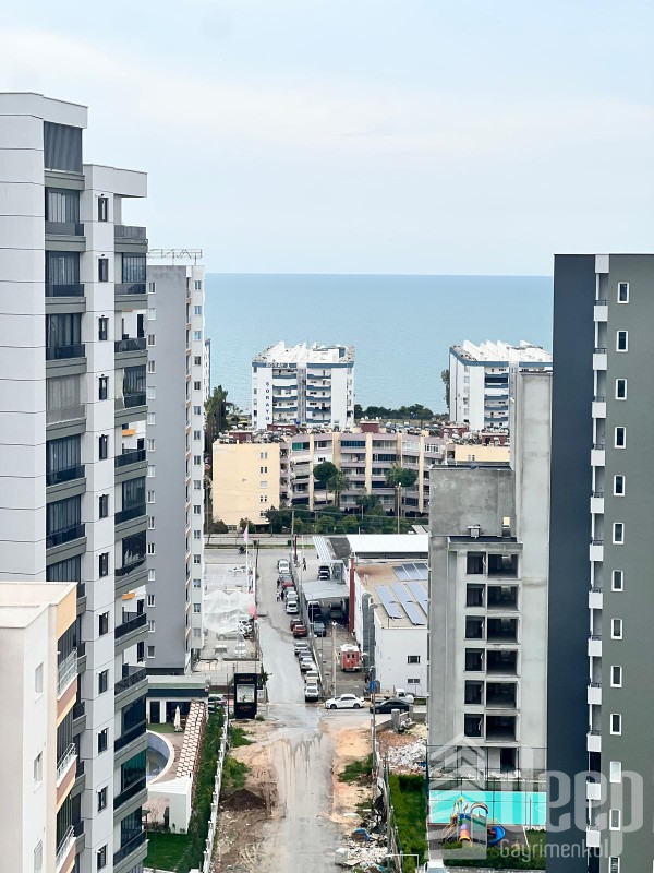 MEZİTLİNİN EN GÖZDE YERİNDE 2+1 KİRALIK DAİRE