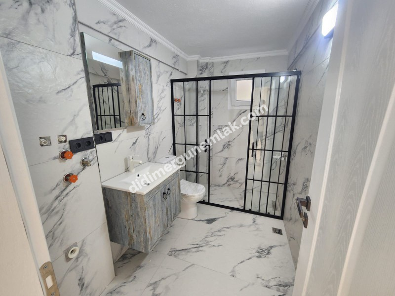 DİDİM ALTINKUM MAHALLESİ’ NDE SAHİLE YAKIN 3+1 ARA KAT GENİŞ VE AVANTAJLI KONUMDA SATILIK  FIRSAT DAİRE!