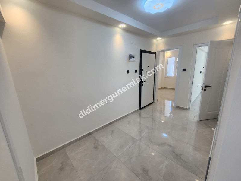 DİDİM ALTINKUM MAHALLESİ’ NDE SAHİLE YAKIN 3+1 ARA KAT GENİŞ VE AVANTAJLI KONUMDA SATILIK  FIRSAT DAİRE!