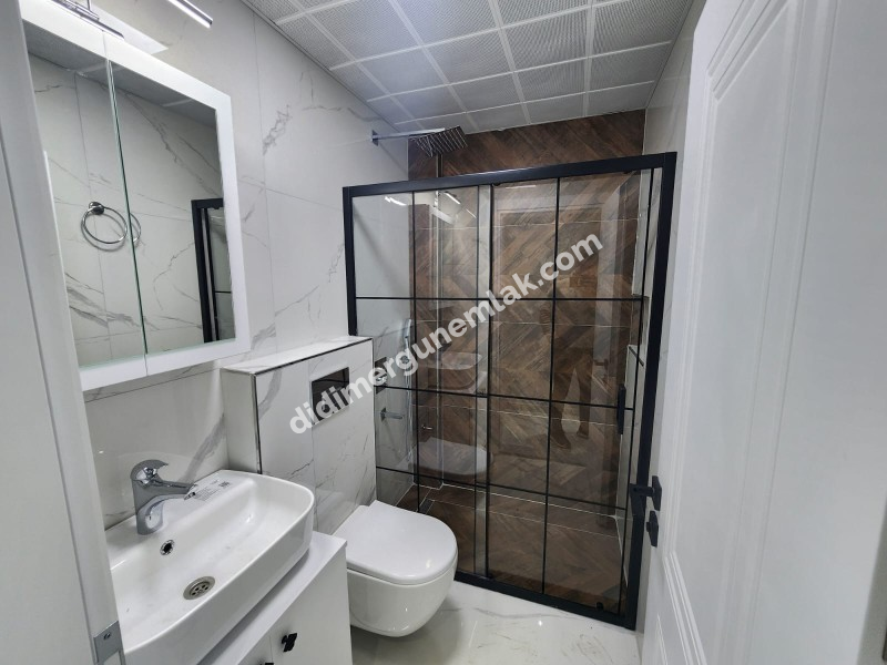 DİDİM EFELER MAHALLESİNDE 4+1 AYRI MUTFAK MÜSTAKİL HAVUZ & OTOPARKLI LÜKS SATILIK VİLLA!