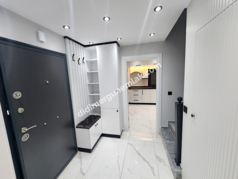 DİDİM EFELER MAHALLESİNDE 4+1 AYRI MUTFAK MÜSTAKİL HAVUZ & OTOPARKLI LÜKS SATILIK VİLLA!