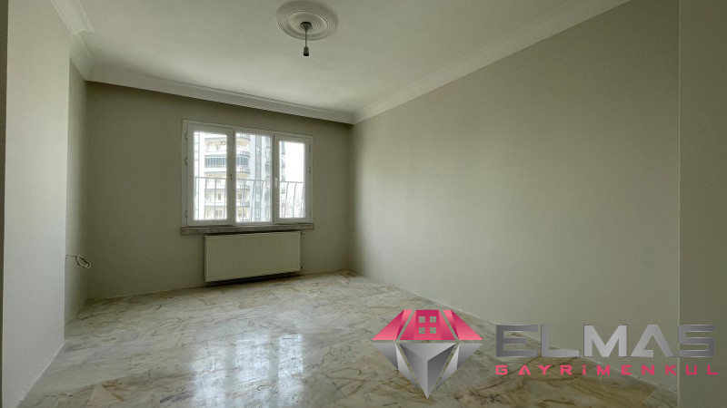 Elmas’tan Menteş’te Cepheleri Açık Ferah Geniş Metraj 3+1