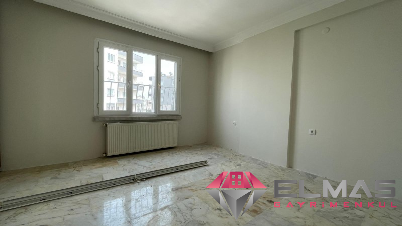 Elmas’tan Menteş’te Cepheleri Açık Ferah Geniş Metraj 3+1