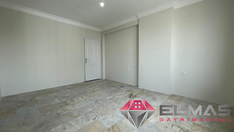 Elmas’tan Menteş’te Cepheleri Açık Ferah Geniş Metraj 3+1