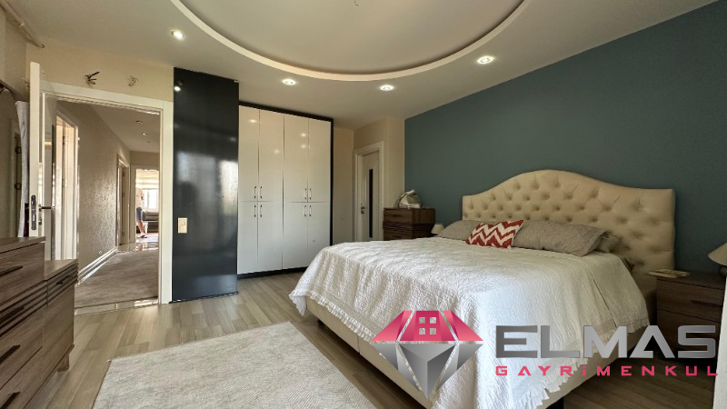 Elmas’tan Limonluk'ta Havuzlu Site İçerisinde Geniş 3+1