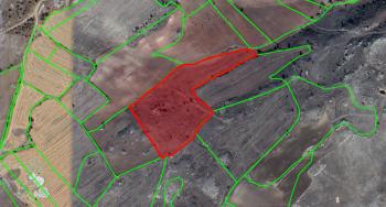 GÜVENAY - ÇORUM MECİTÖZÜ ELVANÇELEBİ ÇAMLIKTA 20 DÖNÜM  SATILIK TARLA 