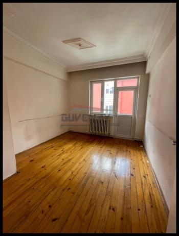 GÜVENAY - ÇORUM  HALK BANK ARKASI ASANSÖRSÜZ  3+1 SATILIK DAİRE