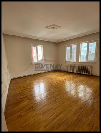 GÜVENAY - ÇORUM  HALK BANK ARKASI ASANSÖRSÜZ  3+1 SATILIK DAİRE