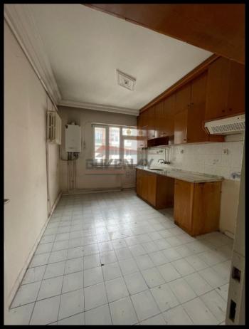 GÜVENAY - ÇORUM  HALK BANK ARKASI ASANSÖRSÜZ  3+1 SATILIK DAİRE