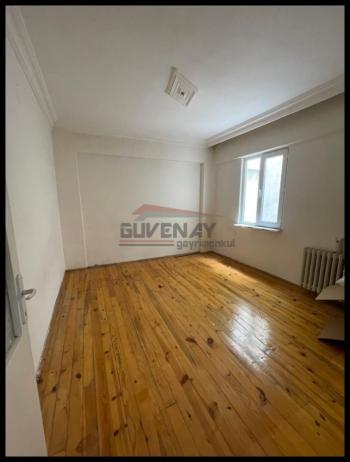 GÜVENAY - ÇORUM  HALK BANK ARKASI ASANSÖRSÜZ  3+1 SATILIK DAİRE