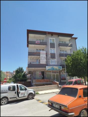 GÜVENAY - ÇORUM YAVRUTURNA MAHALLESİ 3+1 SATILIK DAİRE
