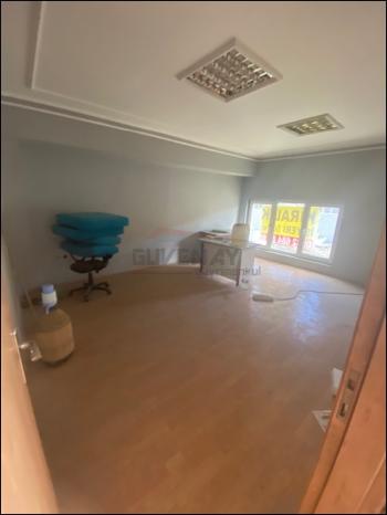 GÜVENAY - ÇORUM KÜÇÜK SANAYİ SİTESİNDE 500 M² KİRALIK DÜKKAN